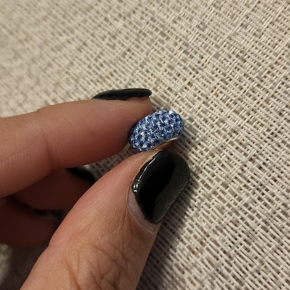 Individuality Crystal Bead